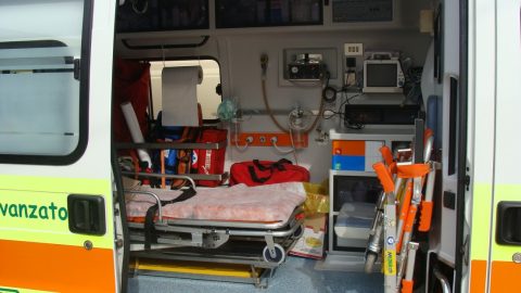 trasporto sanitario con ambulanza