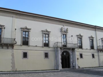Palazzo_del_Vescovado