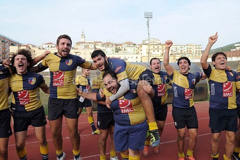 arechi-rugby-esultanza-2